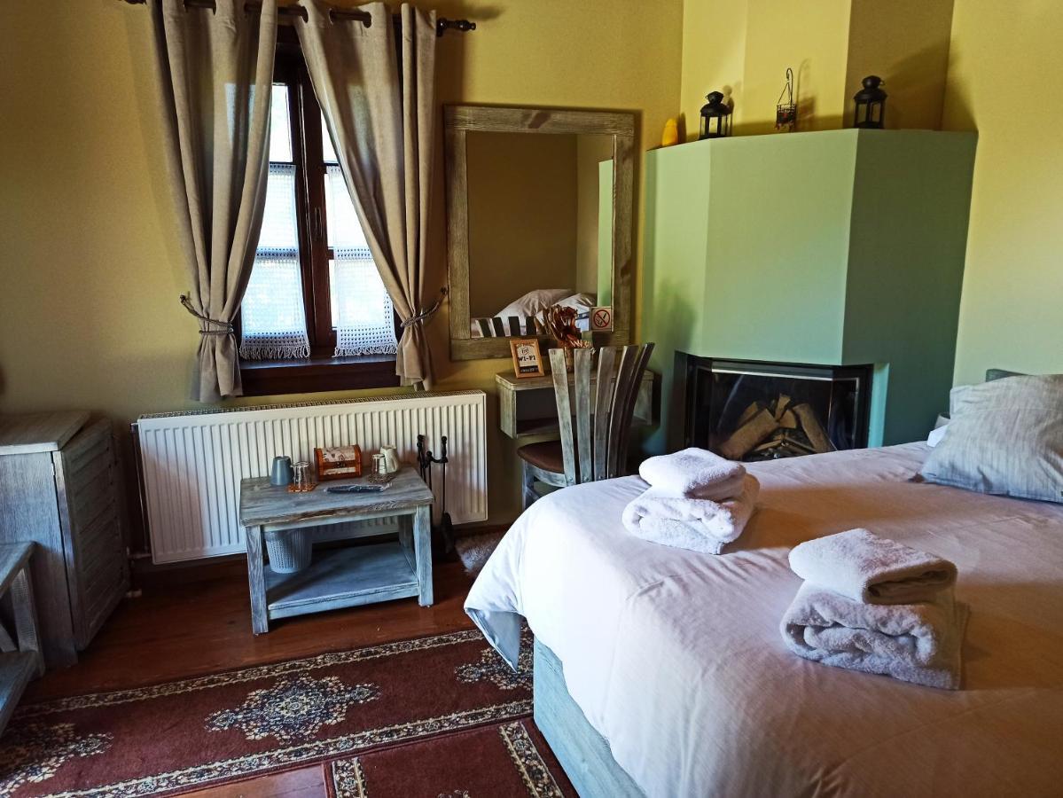 Hotel Foris House à Víkos Extérieur photo