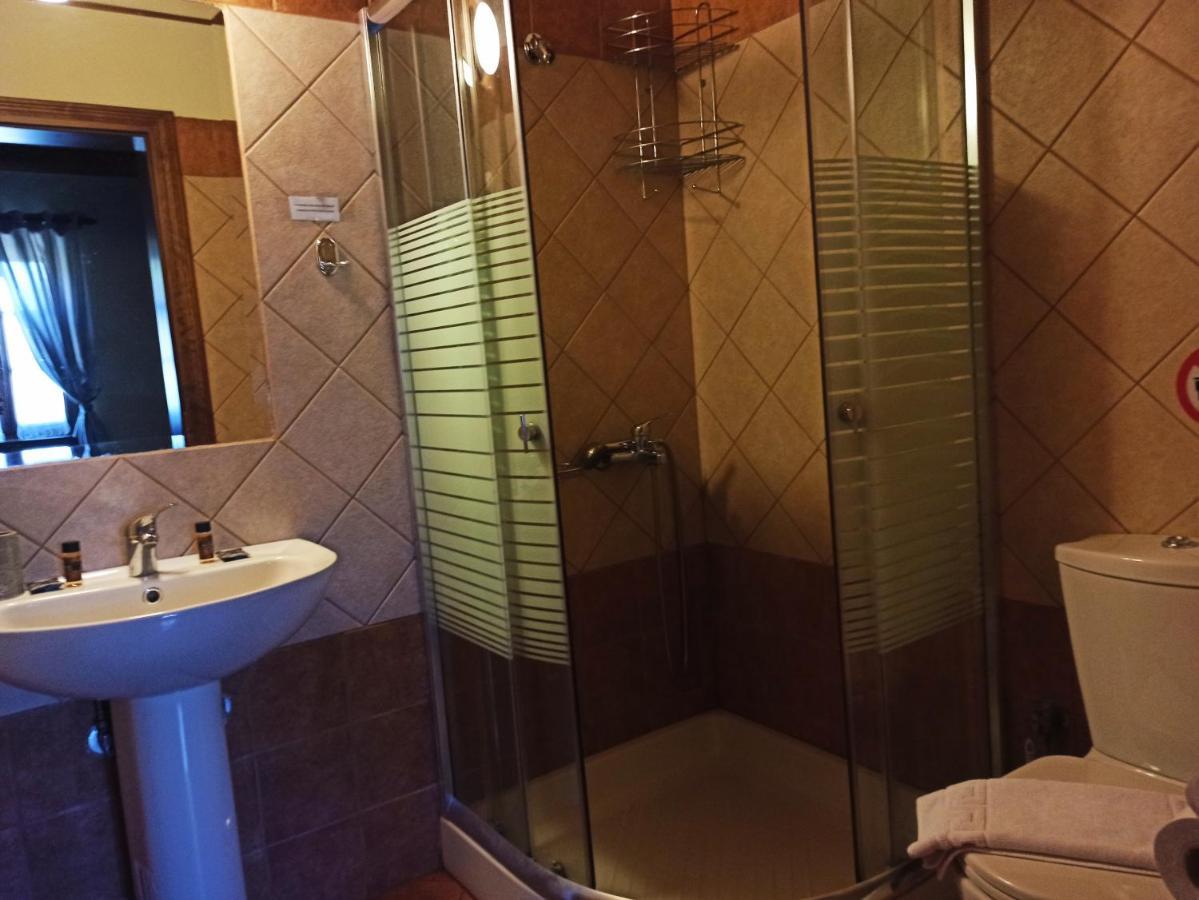 Hotel Foris House à Víkos Extérieur photo