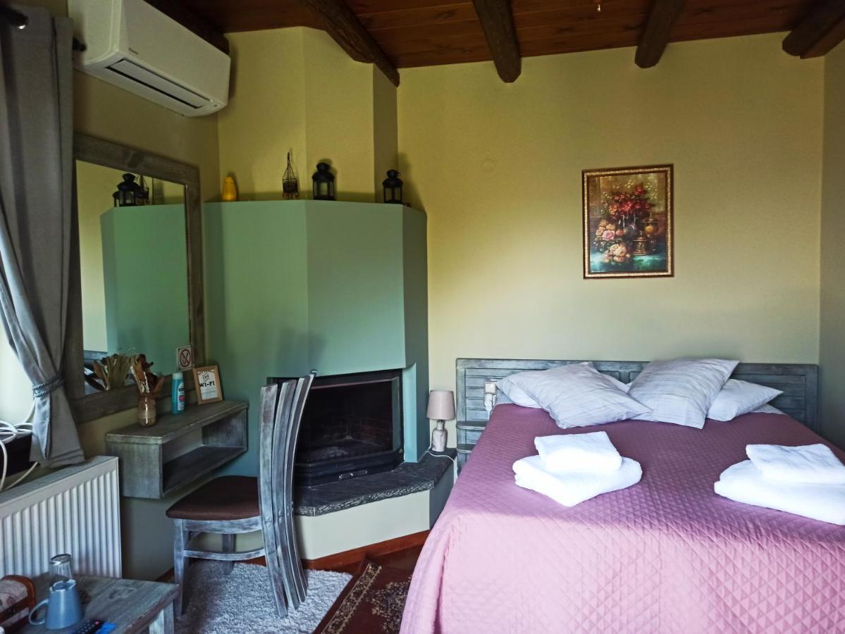 Hotel Foris House à Víkos Extérieur photo