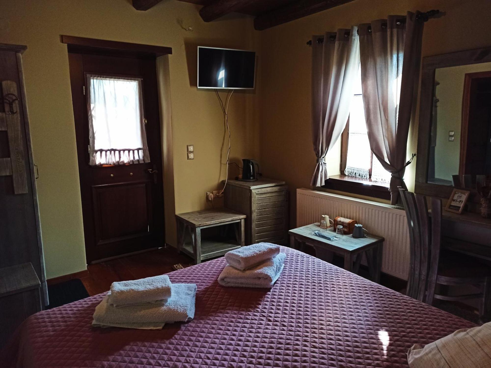 Hotel Foris House à Víkos Chambre photo