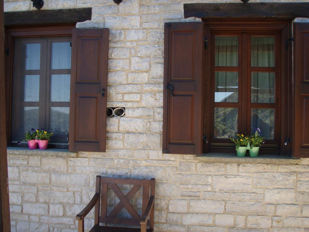 Hotel Foris House à Víkos Extérieur photo
